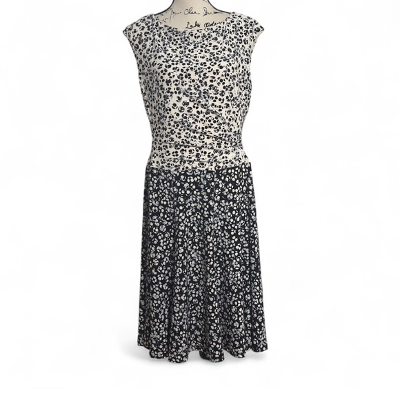 Ralph Lauren Dresses & Skirts - Ralph Lauren Women's Sleeveless Dress